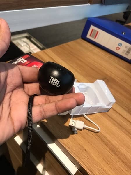 jbl mini bluetooth speaker 10/10 portable 2