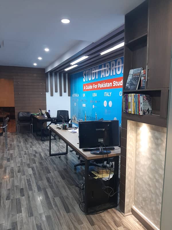 650 Square Feet Furnished Office For Rent M M Alam Road Gulberg 3 1
