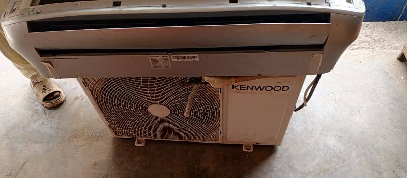 1.5 ton Kenwood ac DC inverter heat and cool for sale 2