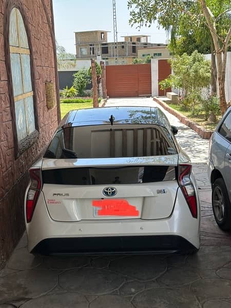 Toyota Prius 2018 5
