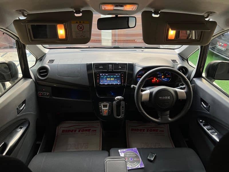 Daihatsu Move Custom RS Turbo ( MOMO EDITION) 4