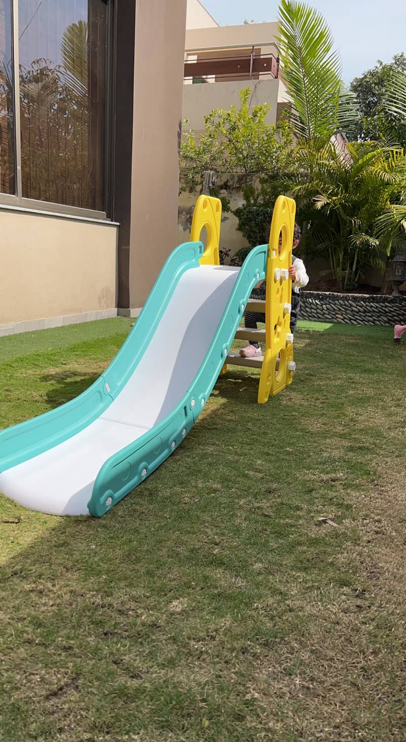 Slide swing set by snug and play 1