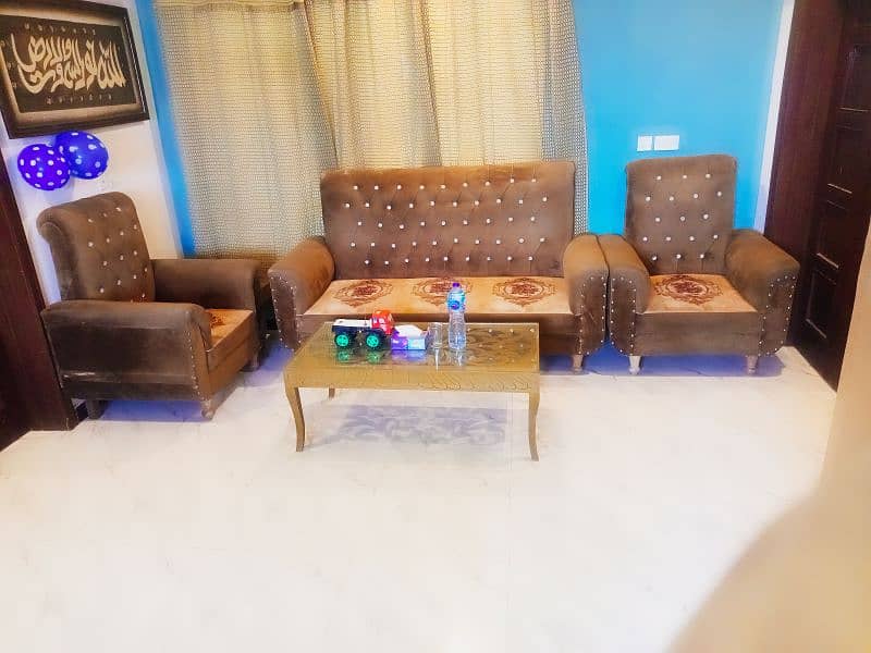 3 bed room furnished portion cottage in E/11 islamabad 6