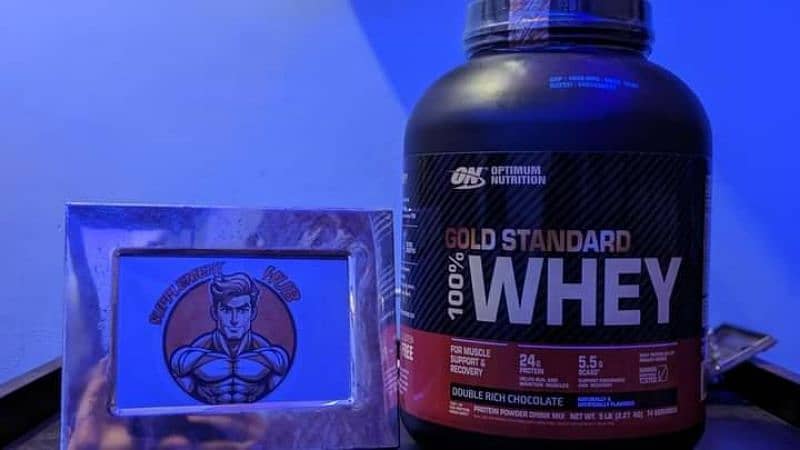 whey protein (optimum nutrition) available contact (03168067382) 0