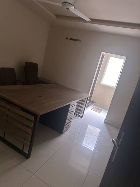 F10 Markaz office haveing three rooms available for rent 2