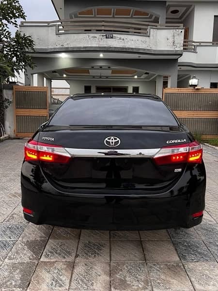 Toyota Corolla GLI 2015 14