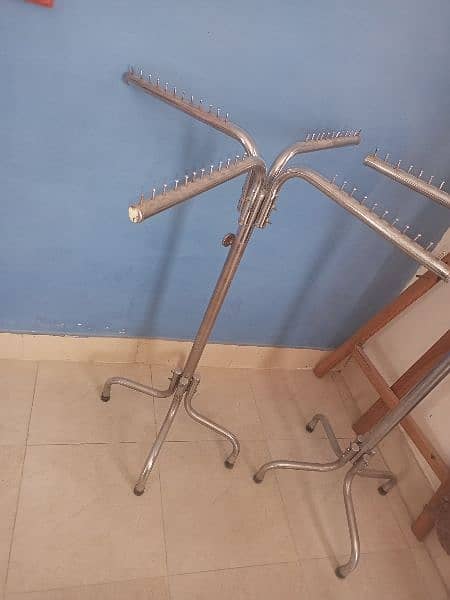 Adjustable and rotate able cloth stands 3