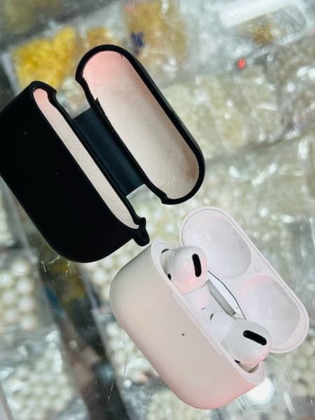 Airpods Pro 1st Generation 1