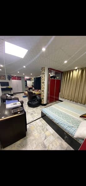 FULLY FURNISHED LUXURY ROOMS ARE AVAILABLE FOR RENT IN LAHORE 17