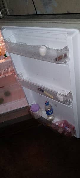 urgent sale pel fridge big size only call no chat 6