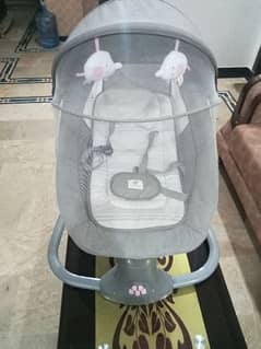 Baby automatic electronic swing