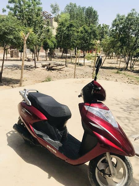 Scooty for sale 3