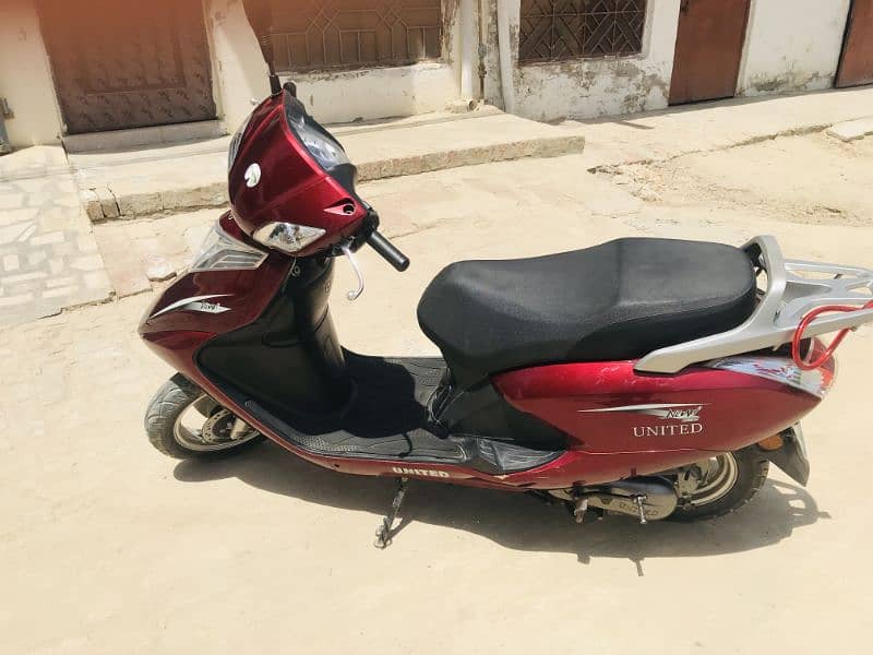 Scooty for sale 4