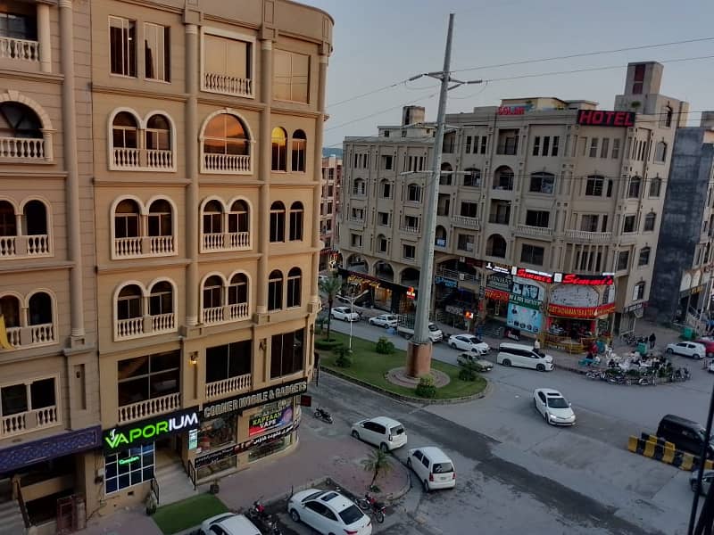 Studio apartment available for sale in civic center phase 4 bahria town Rawalpindi 7