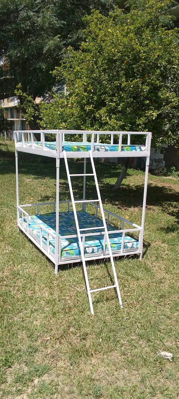 Modern, realibale and comforable Bunk Bed for Kids 3