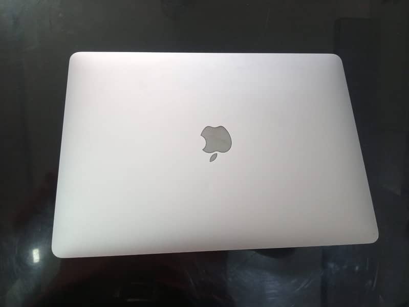 Apple Macbook Pro 2018 SPace gray 32 /1tb ssd Core i9 4