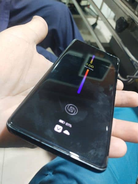OnePlus 8 original condition minor dot pic m dekh skty ha 8/128 GB 4