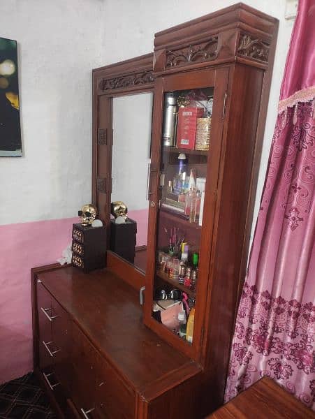 Bed, make up table with mirror & cupboard 4