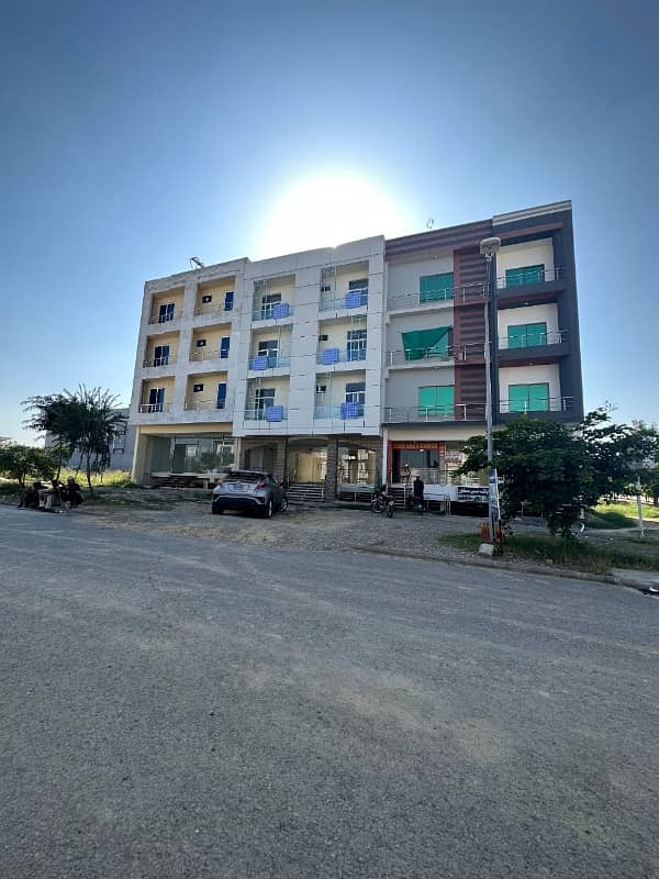 pair plot for sale in G. block Top city 10
