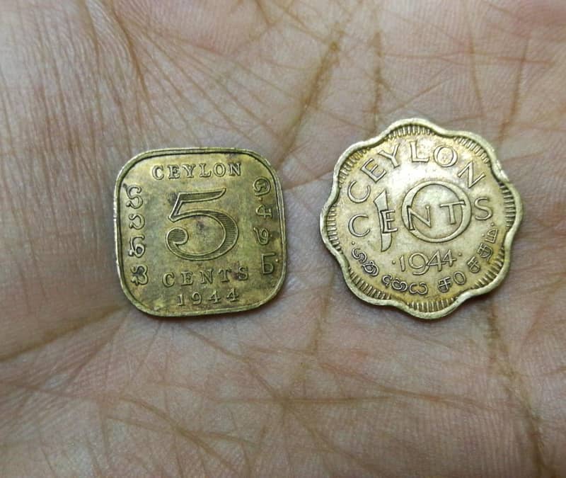Antique Coin of British Indian Era (Anna) 9