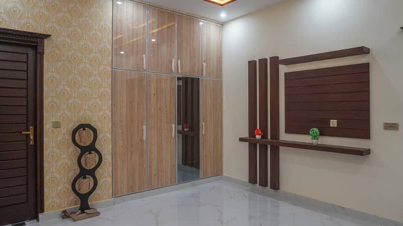 10 Marla Brand New House On 65 Ft Road For SALE In Johar Town Hot Location 12