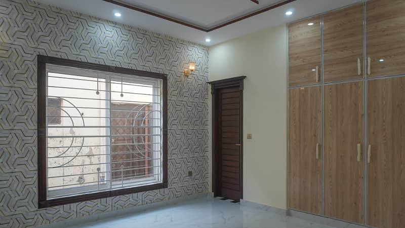 10 Marla Brand New House On 65 Ft Road For SALE In Johar Town Hot Location 39
