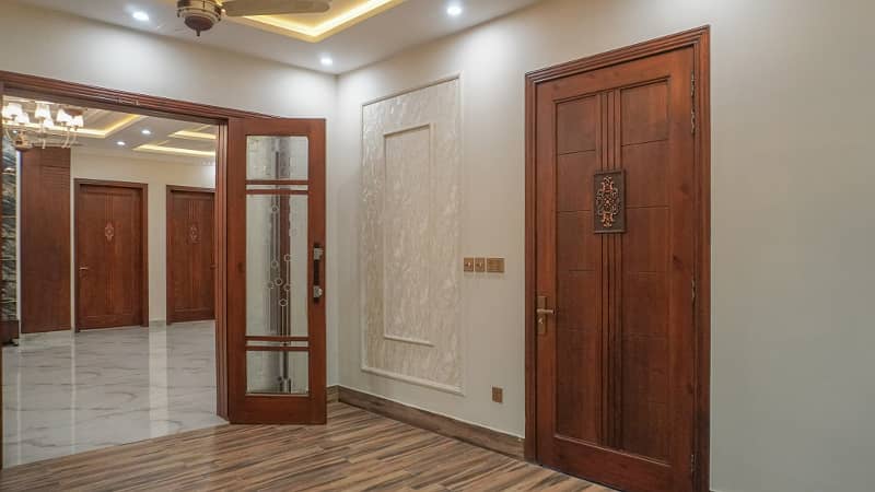 10 Marla Brand New House For Sale In Model Town At Hot Location 10