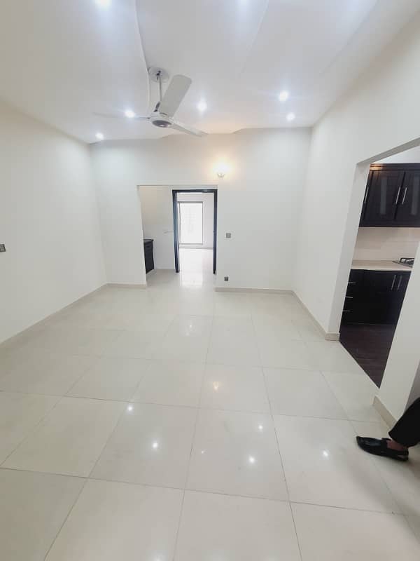 10 Marla House For Sale In Jasmine Block Sector C Bahria Town Lahore 17