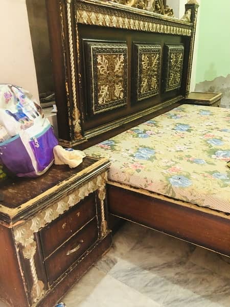 Double bed king size 1