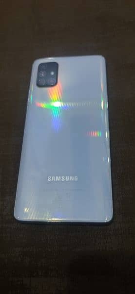 Samsung Galaxy A71 8/128 1