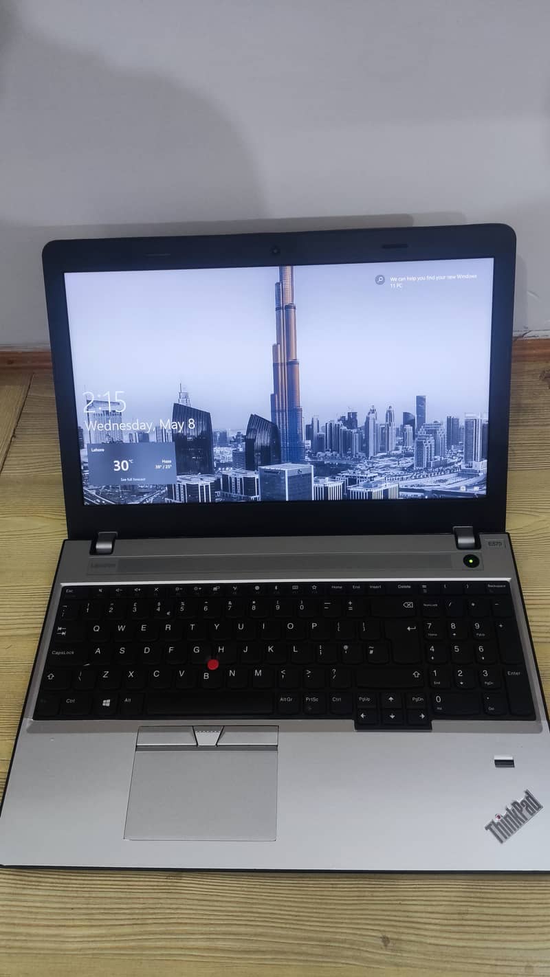 Lenovo Thinkpad e570 6th Generation i3 0