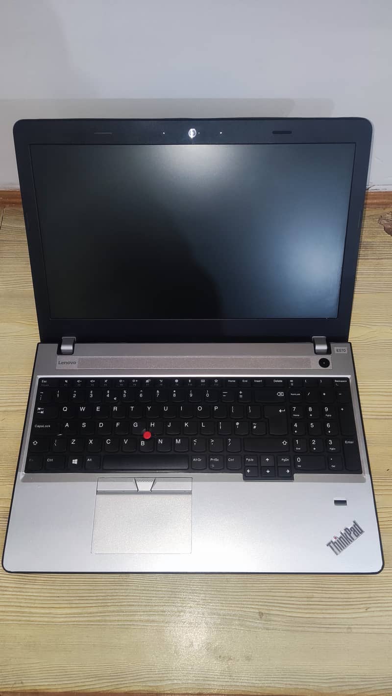 Lenovo Thinkpad e570 6th Generation i3 1