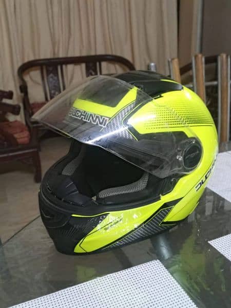 Helmet Duchnni imported 2