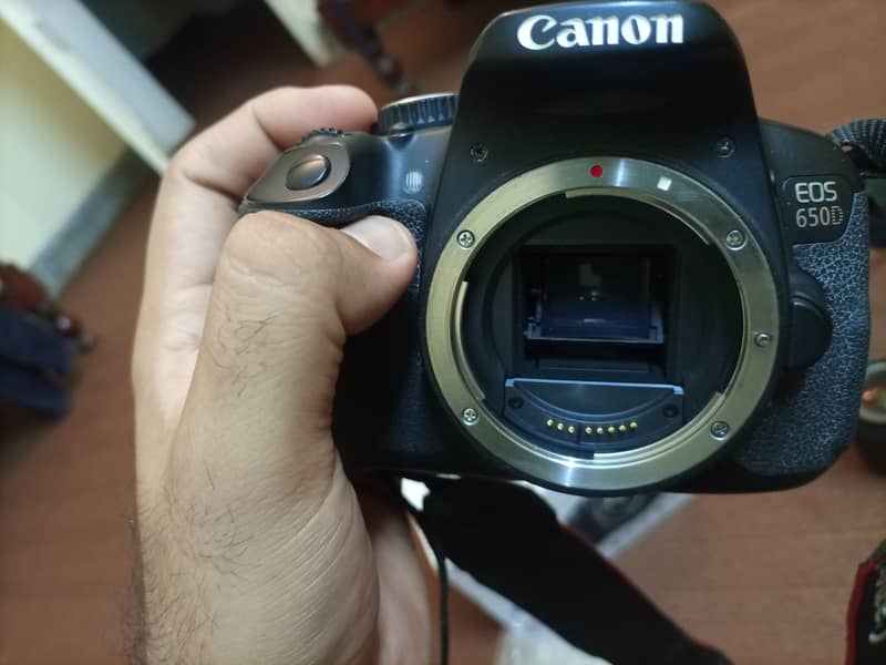 Canon EOS 650D 3