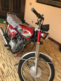 2023 Honda CG 125,  In Absoloutly Mint And 10 By 10 Condtion.