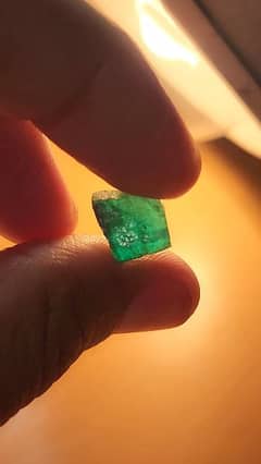 Emerald swat mine 77 carat