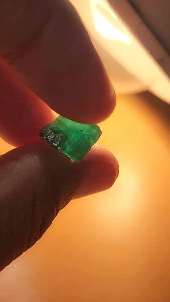 Emerald swat mine 77 carat 5