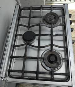Cooking range with 3 burners for sale