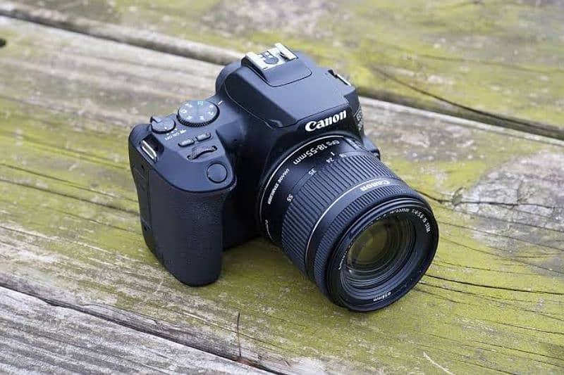 Canon EOS 200D Mark II camera with box 10/10 condition 0