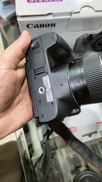 Canon EOS 200D Mark II camera with box 10/10 condition 3