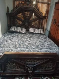 wooden bed set for sell