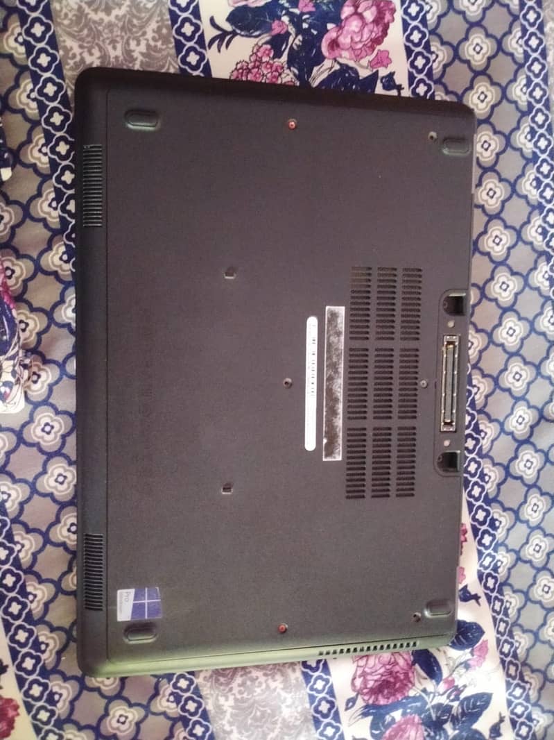 Dell Latitude E5250 Laptop 4