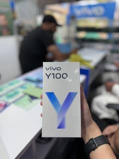 Vivo Y100