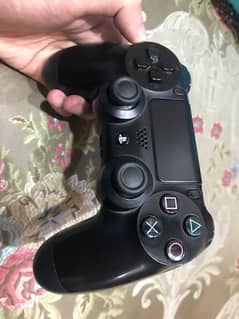 PS4 Fat 1100 series 500 GB with 1 original controller. 0