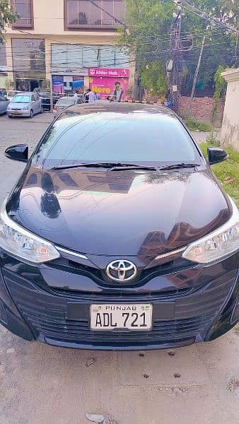 Toyota Yaris 2021 4