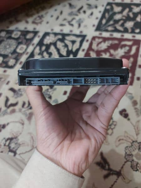 SAMSUNG 160 GB HARDDISK ARE FOR SALE IN GOOD CONDITION 4