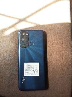 itel vision  3 64gb with box 10 on 10 condition