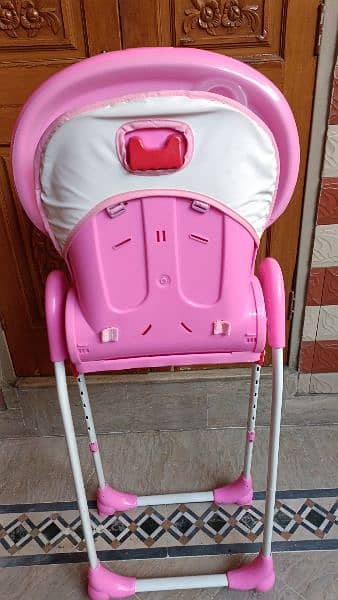 Baby High chair! 1