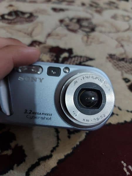 SONY CYBERSHOT DSC P8 3.2 MEGAPIXEL CAMERA ORIGINAL JAPANI  FOR SALE 2