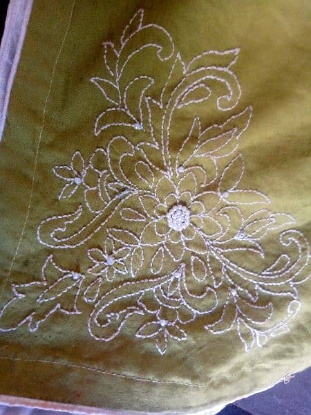 hand embroidery 0